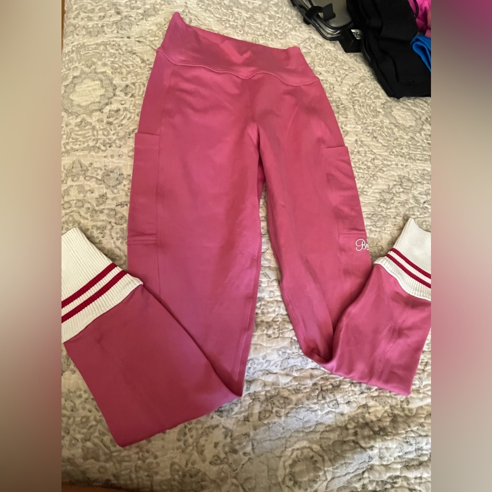 Bombshell Sportswear Ankle Sock Leggings in Blush/White
